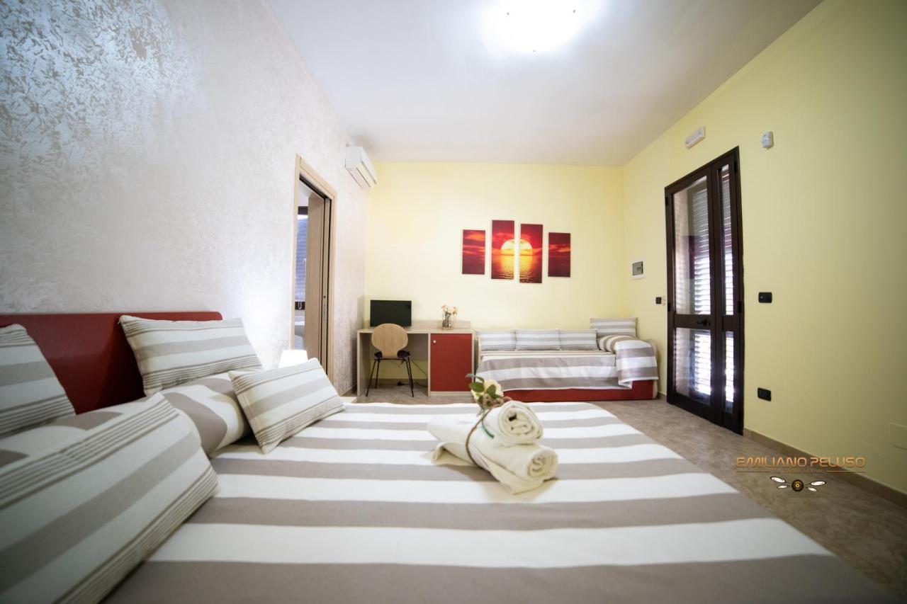 B&B La Casa Di Attilio Porto Cesareo Buitenkant foto