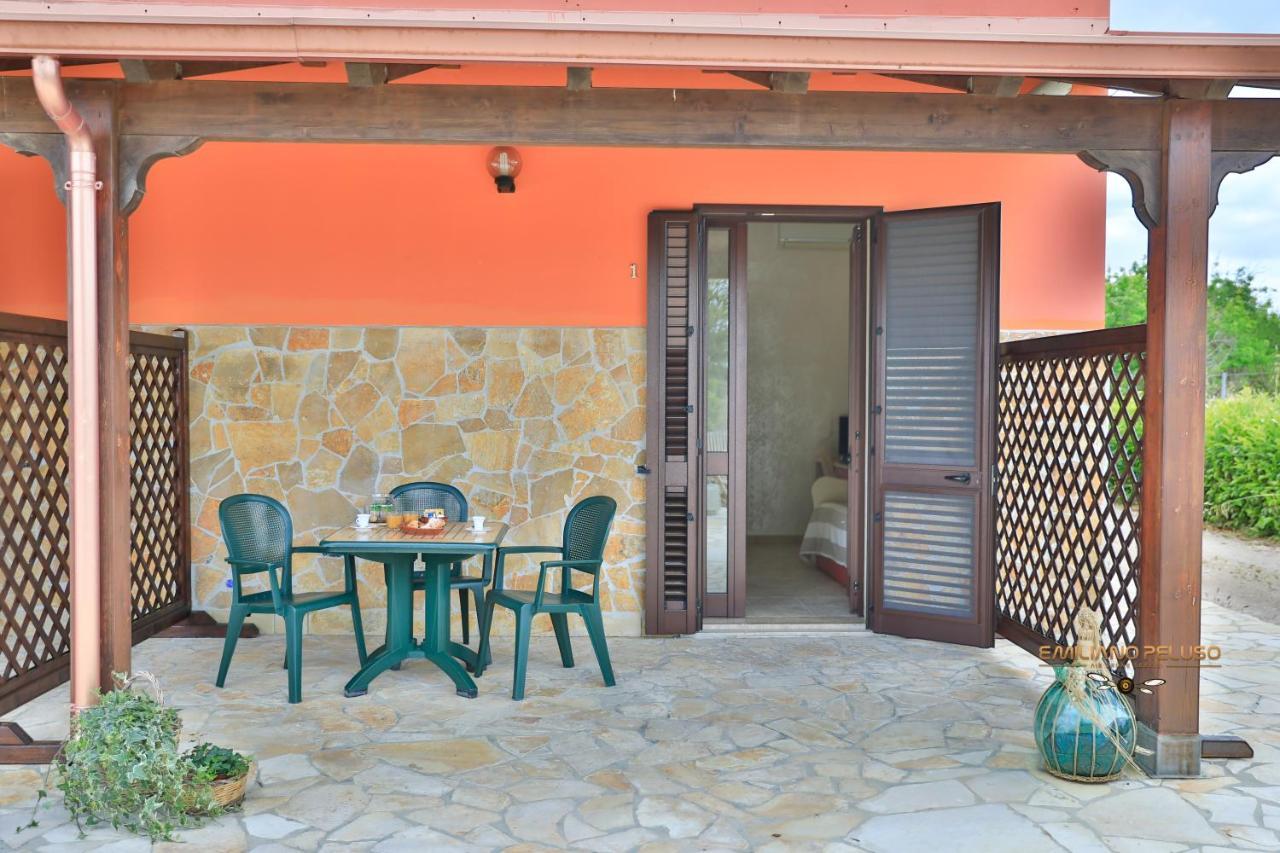 B&B La Casa Di Attilio Porto Cesareo Buitenkant foto